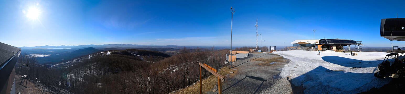 Webcam Bromont: Summit