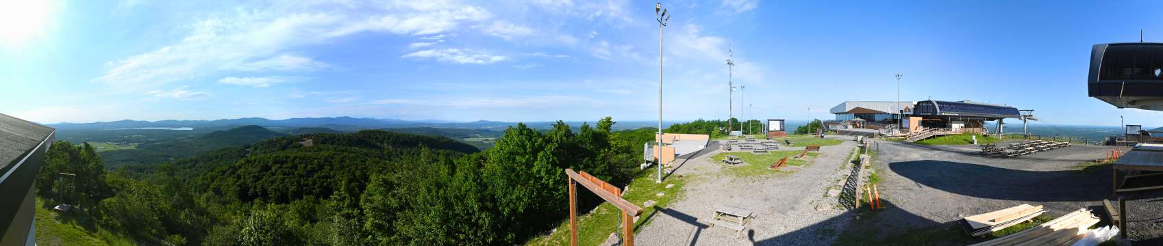 Webcam Bromont: Summit