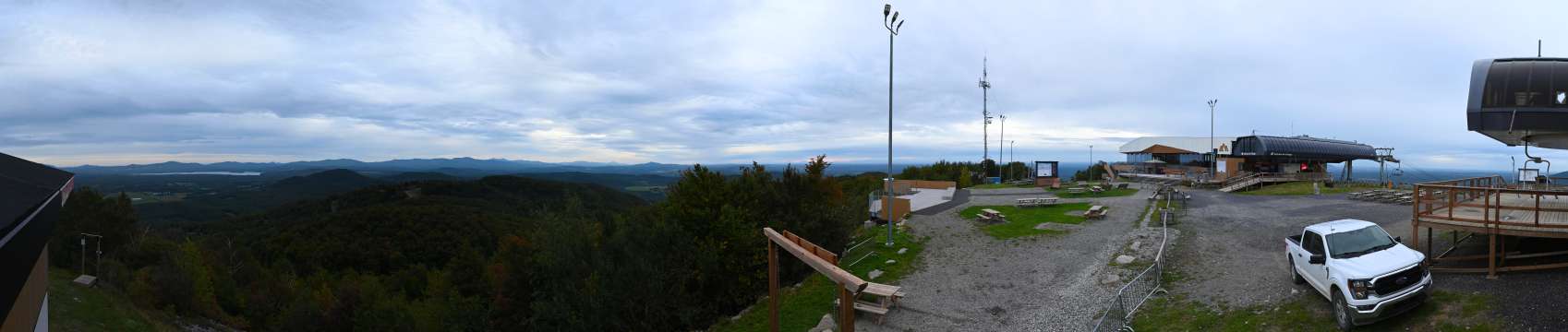 Webcam Bromont: Summit