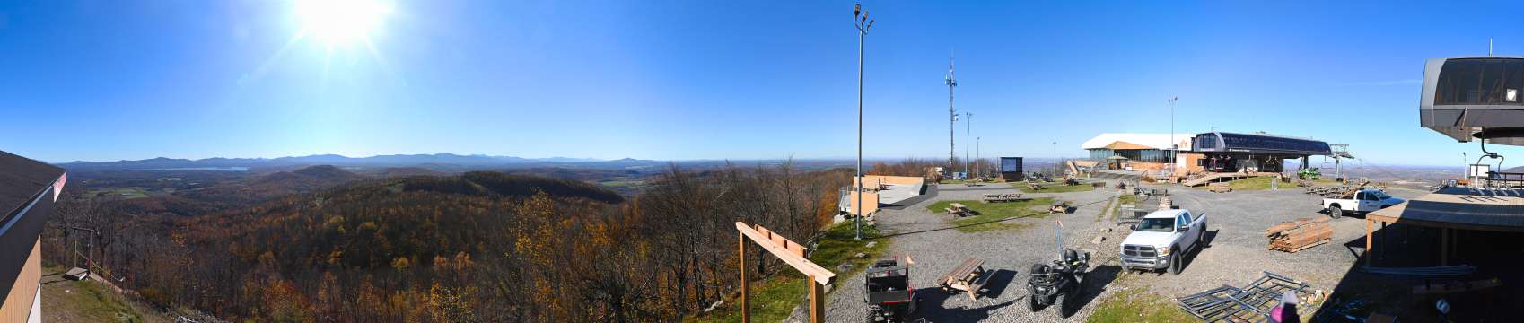 Webcam Bromont: Summit