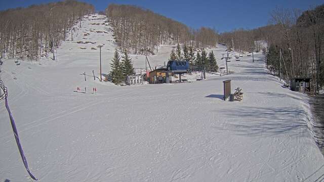 Webcam Bromont: Versant du Midi