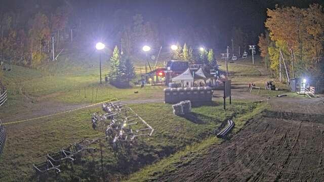 Webcam Bromont: Versant du Midi