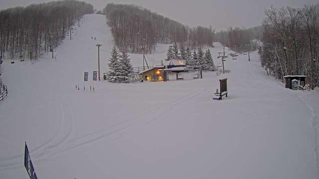 Webcam Bromont: Versant du Midi