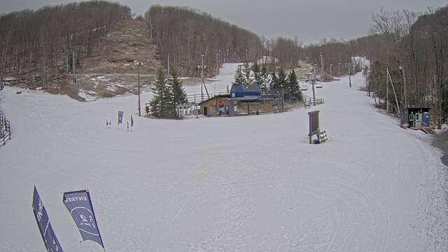 Webcam Bromont: Versant du Midi