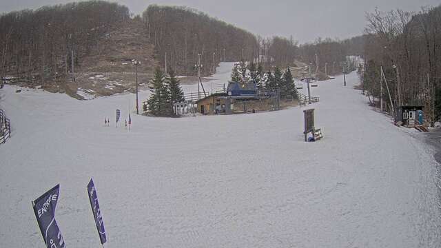 Webcam Bromont: Versant du Midi