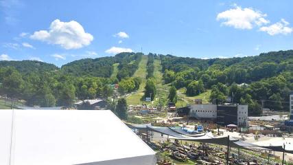 Bromont: Versant du Village (bromontmontagne.com)