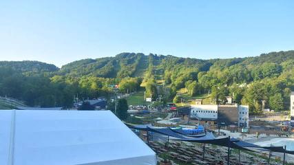 Bromont: Versant du Village (bromontmontagne.com)