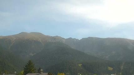 Cambre d Aze: Sant pierre del forcats (viewsurf.com)