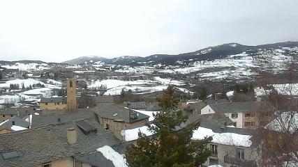 Cambre d Aze: Sant pierre del forcats (viewsurf.com)