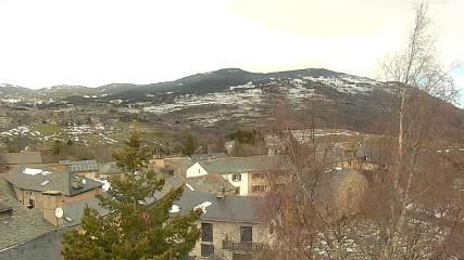 Cambre d Aze: Sant pierre del forcats (viewsurf.com)