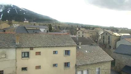 Cambre d Aze: Sant pierre del forcats (viewsurf.com)