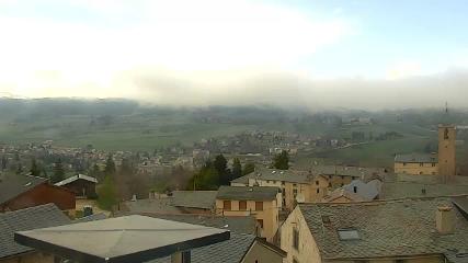 Cambre d Aze: Sant pierre del forcats (viewsurf.com)