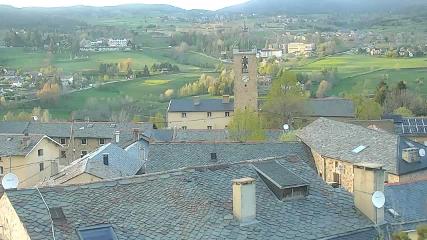 Cambre d Aze: Sant pierre del forcats (viewsurf.com)