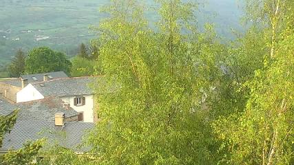 Cambre d Aze: Sant pierre del forcats (viewsurf.com)