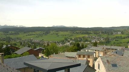 Cambre d Aze: Sant pierre del forcats (viewsurf.com)
