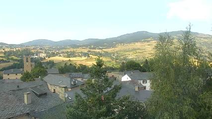 Cambre d Aze: Sant pierre del forcats (viewsurf.com)