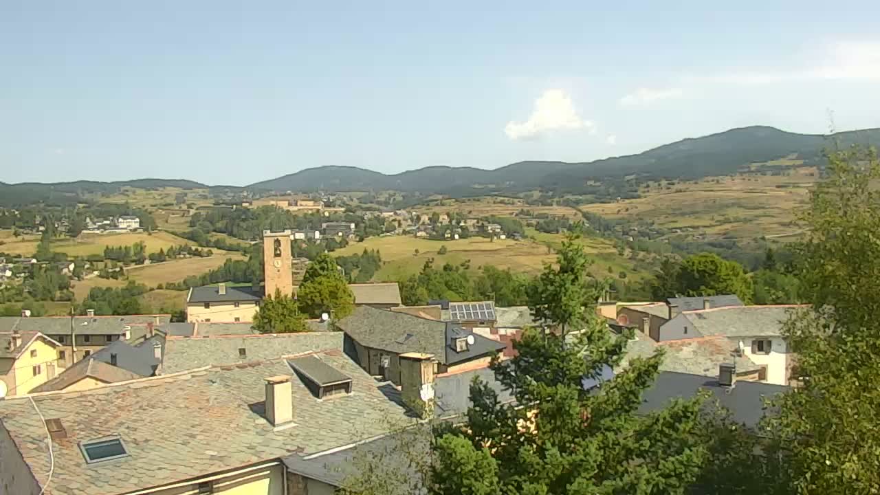 Webcam Cambre d Aze: Sant pierre del forcats