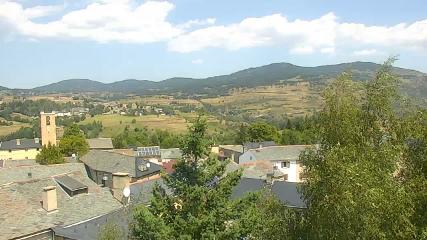 Cambre d Aze: Sant pierre del forcats (viewsurf.com)