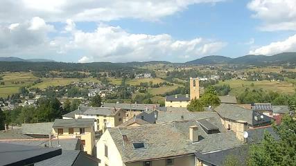 Cambre d Aze: Sant pierre del forcats (viewsurf.com)