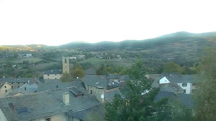 Cambre d Aze: Sant pierre del forcats (viewsurf.com)