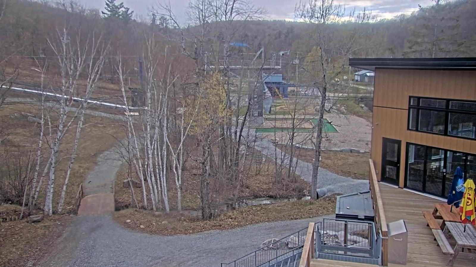 Webcam Camp Fortune: Valley