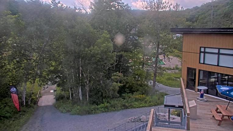 Webcam Camp Fortune: Valley