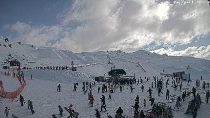 Cardrona: Main Basin (cardrona-treblecone.com)