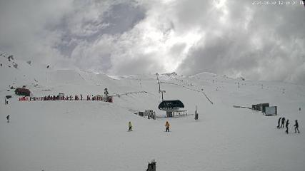 Cardrona: Main Basin (cardrona-treblecone.com)