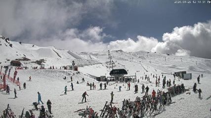 Cardrona: Main Basin (cardrona-treblecone.com)