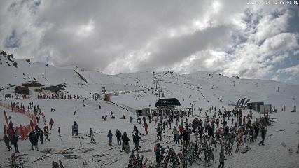 Cardrona: Main Basin (cardrona-treblecone.com)