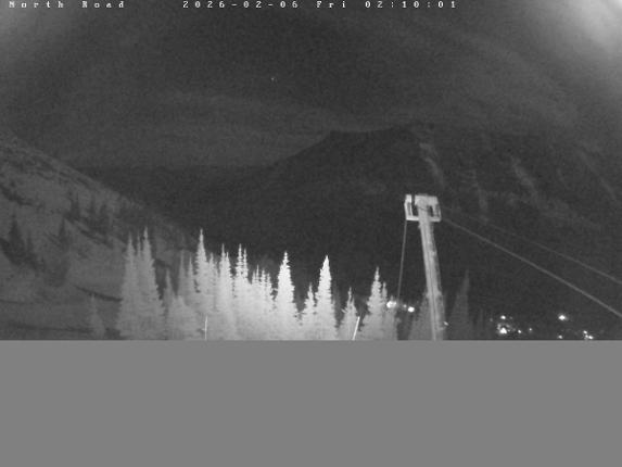 Webcam Castle Mountain: North Road