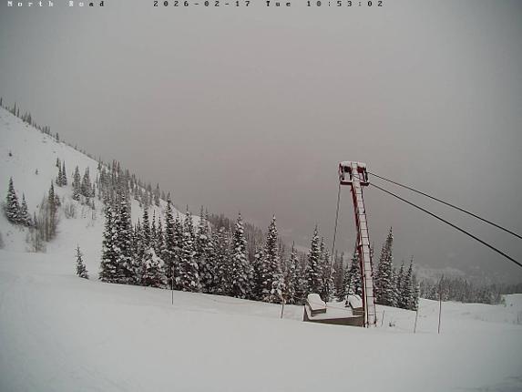 Webcam Castle Mountain: North Road