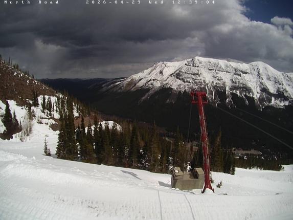 Webcam Castle Mountain: North Road