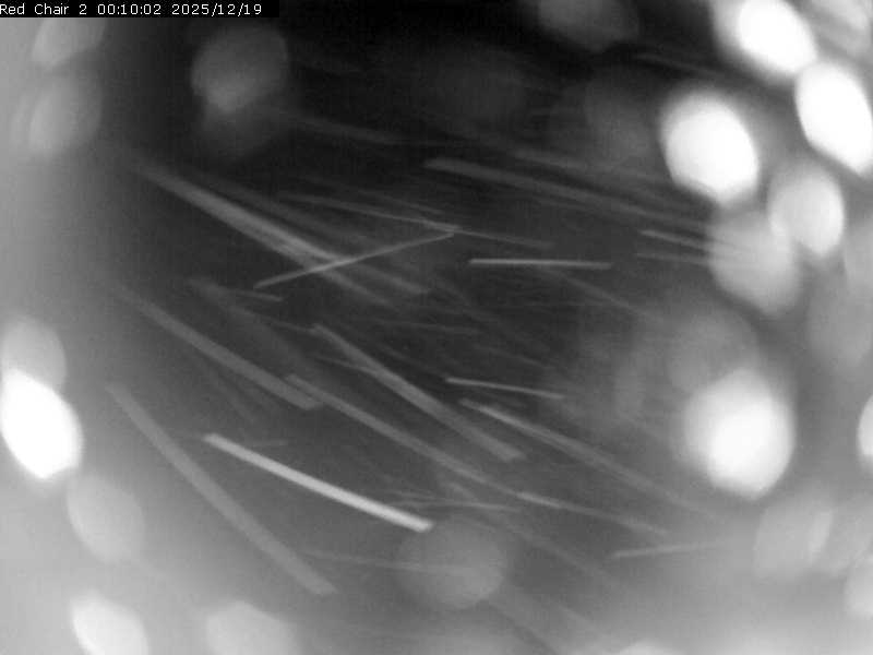 Webcam Castle Mountain: Red Chair Lift 2