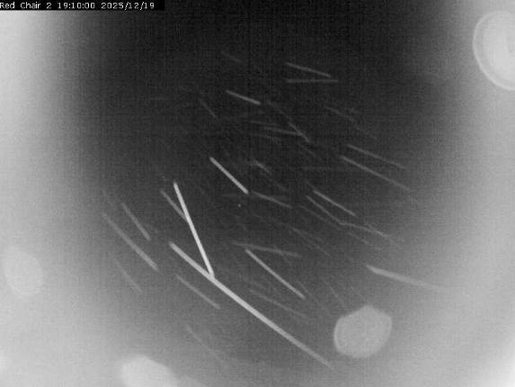 Webcam Castle Mountain: Red Chair Lift 2