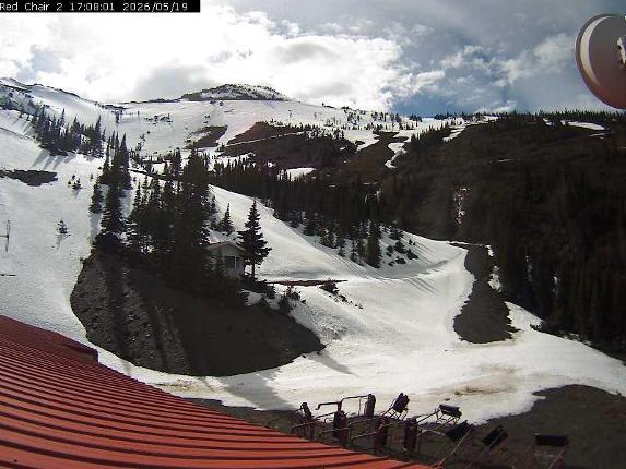 Webcam Castle Mountain: Red Chair Lift 2