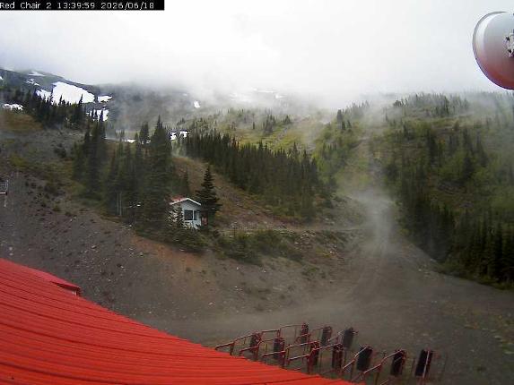 Webcam Castle Mountain: Red Chair Lift 2