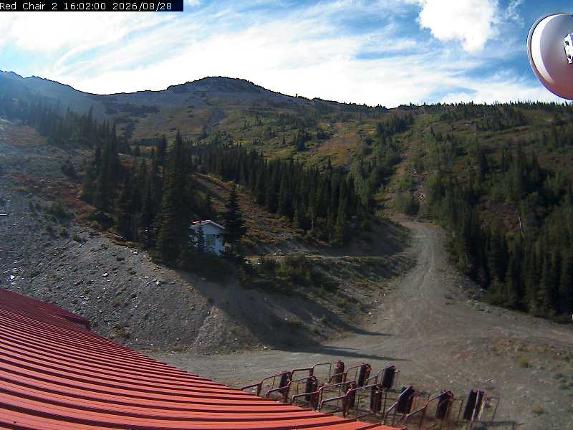 Webcam Castle Mountain: Red Chair Lift 2