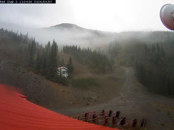 Webcam Castle Mountain: Red Chair Lift 2