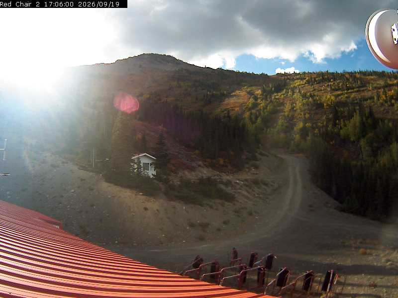 Webcam Castle Mountain: Red Chair Lift 2