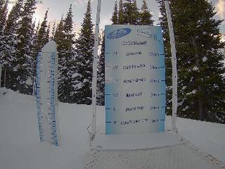 Castle Mountain: Storm Cam (skicastle.ca)