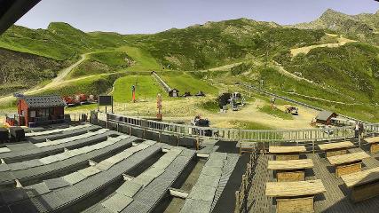 Cauterets: Terrase du Lys (n-py.com)