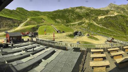 Cauterets: Terrase du Lys (n-py.com)