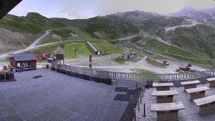 Cauterets: Terrase du Lys (n-py.com)