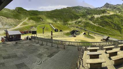 Cauterets: Terrase du Lys (n-py.com)