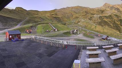 Cauterets: Terrase du Lys (n-py.com)