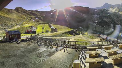 Cauterets: Terrase du Lys (n-py.com)
