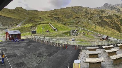 Cauterets: Terrase du Lys (n-py.com)