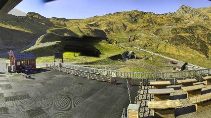 Cauterets: Terrase du Lys (n-py.com)