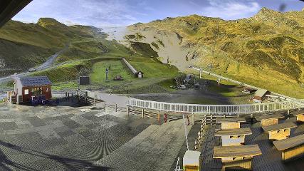 Cauterets: Terrase du Lys (n-py.com)